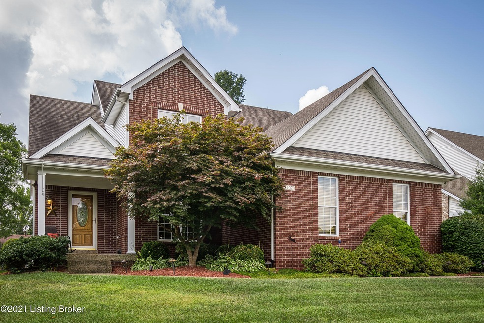 8907 Fox Chase Place, Louisville, KY 40228 - photo 1