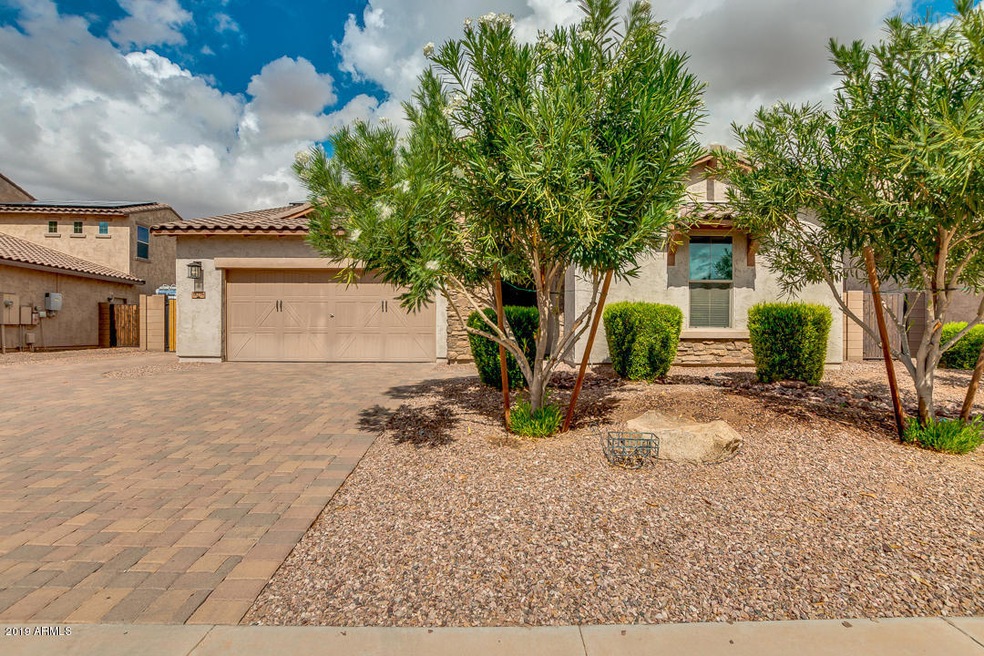 18234 W Montecito Ave, Goodyear, AZ 85395 - photo 1