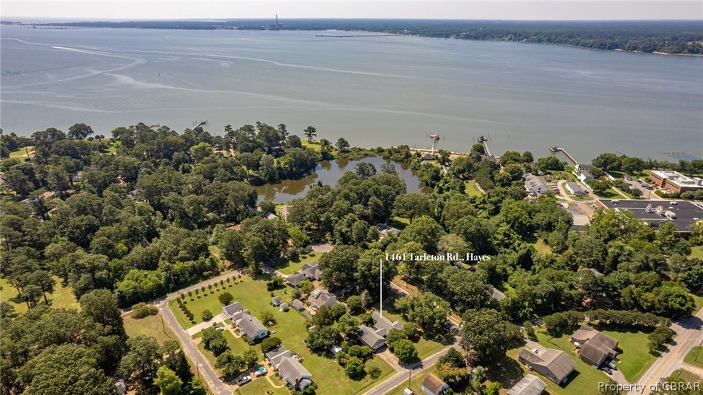 Desirable Gloucester Point location!