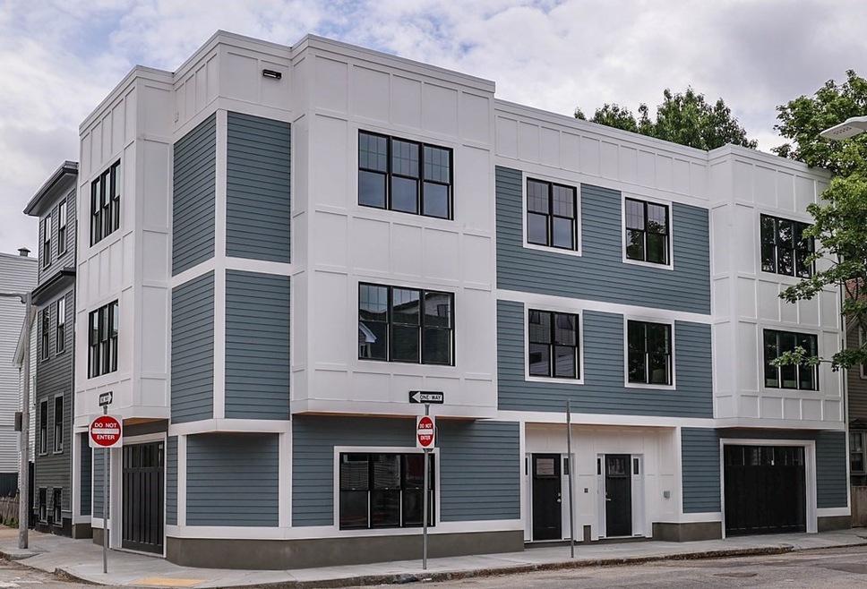 187 E St unit 2, Boston, MA 02127 - photo 1