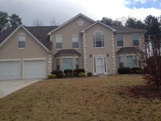 2543 Lennox Rd SE, Conyers, GA 30094 - photo 1