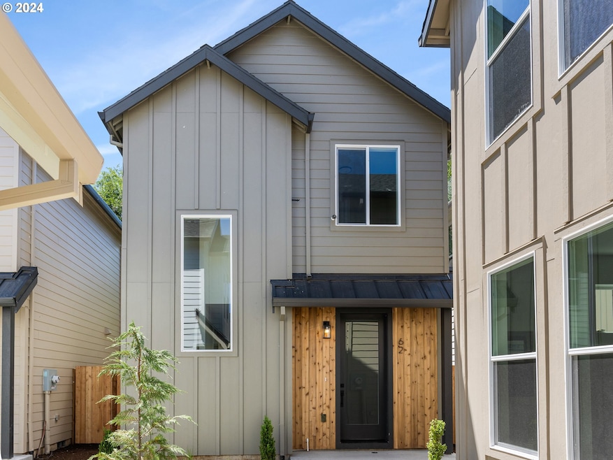 62 NE Stanton St, Portland, OR 97212 - photo 1