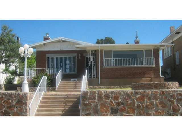 2733 Gold Ave, El Paso, TX 79930 - photo 1