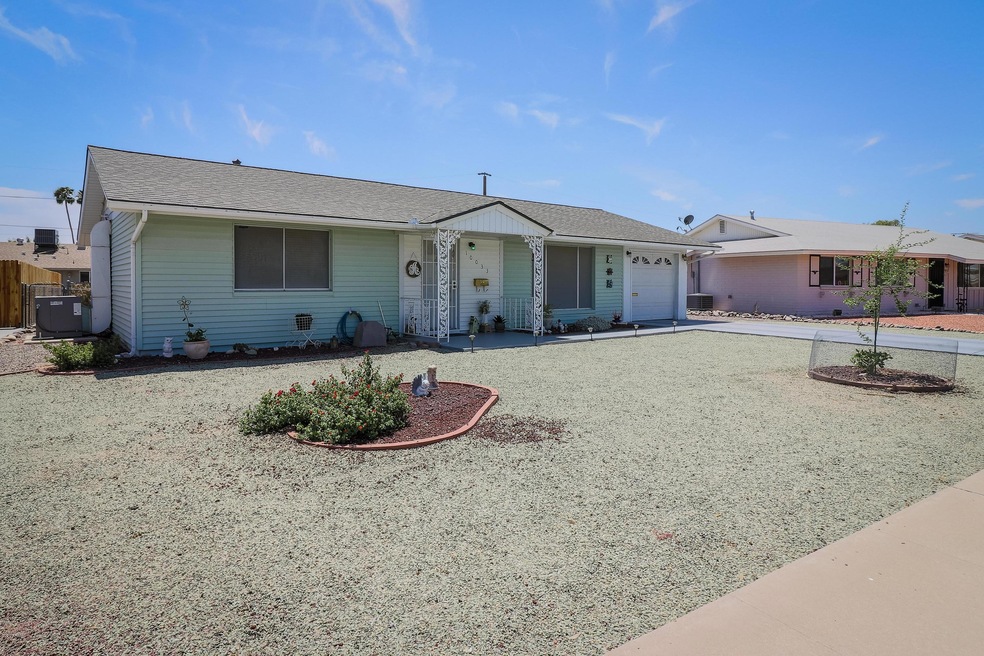 10033 W Palmer Dr Sun City, AZ 85351