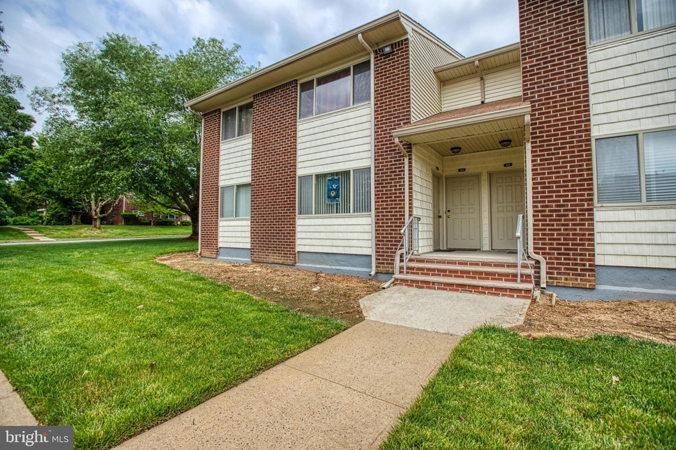 301 Cynthia Ct unit 2, Princeton, NJ 08540 - photo 1