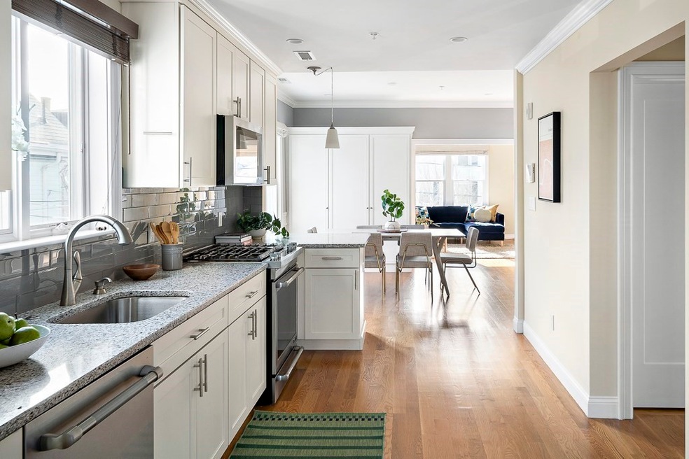 59 Berkeley St unit 2, Somerville, MA 02143 - photo 1