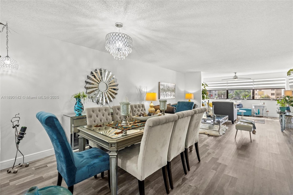 Sunrise Lakes Phase 4 unit 202, Sunrise, FL 33322 - photo 1