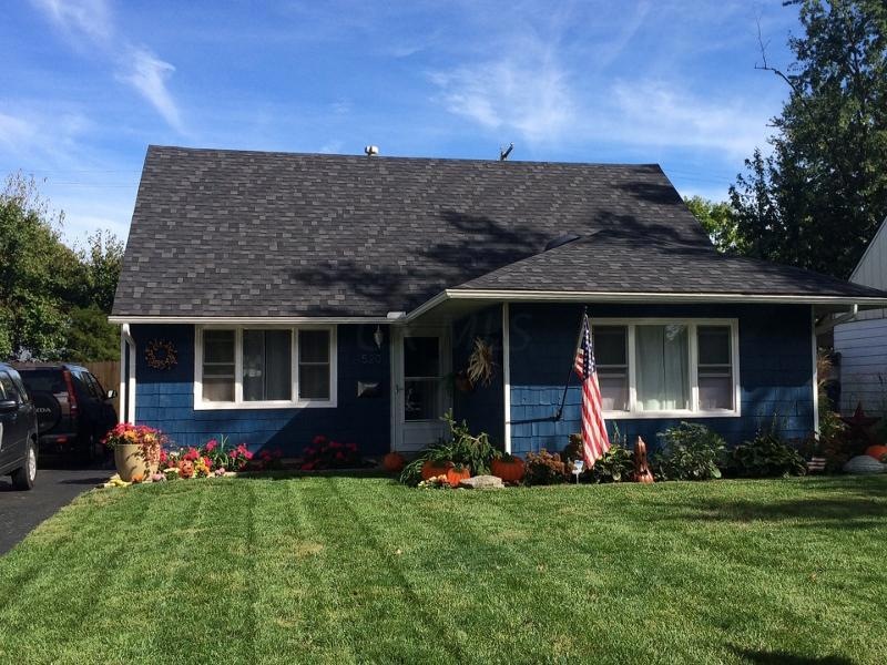 520 Virginia Cir W, Columbus, OH 43213 - photo 1