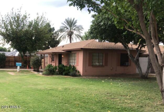 Ocotillo_Front 4