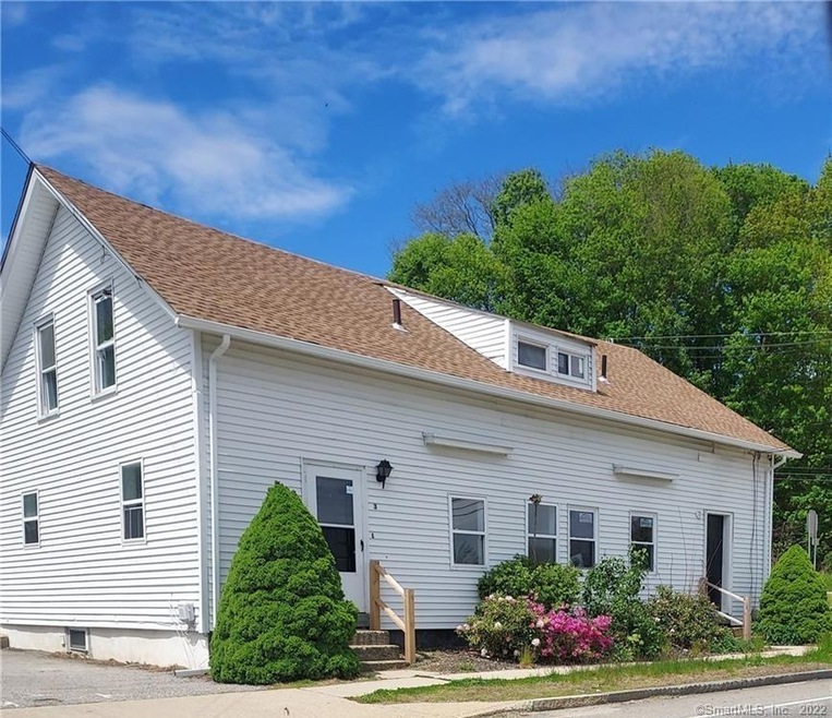 1-5 Taftville Occum Rd unit 3, Norwich, CT 06360 - photo 1