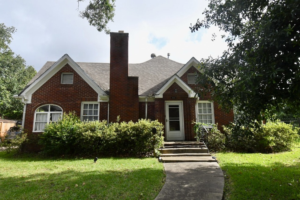 711 Sue St, Houston, TX 77009 - photo 1