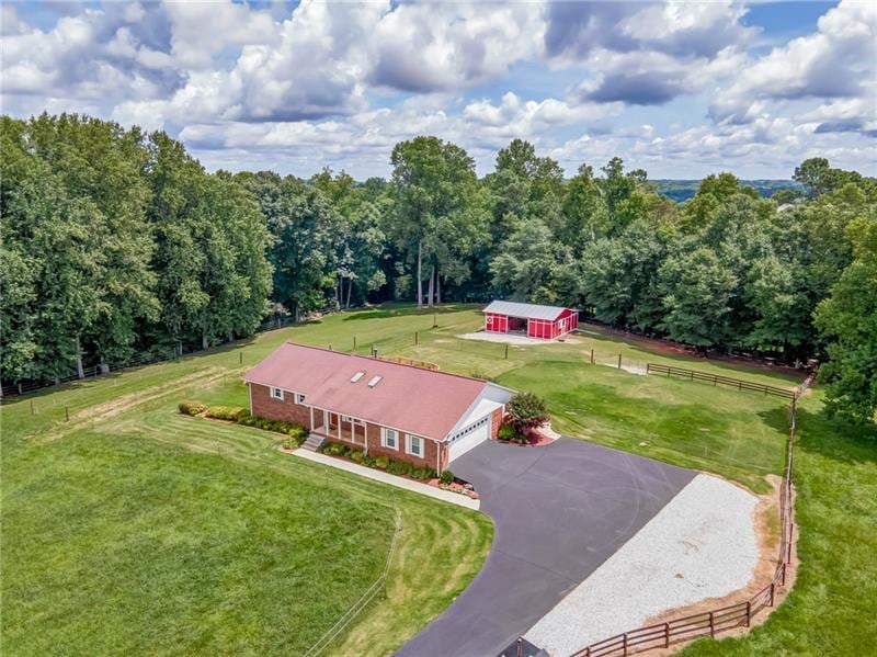 Sold $850,000 • Co-Listing Agent