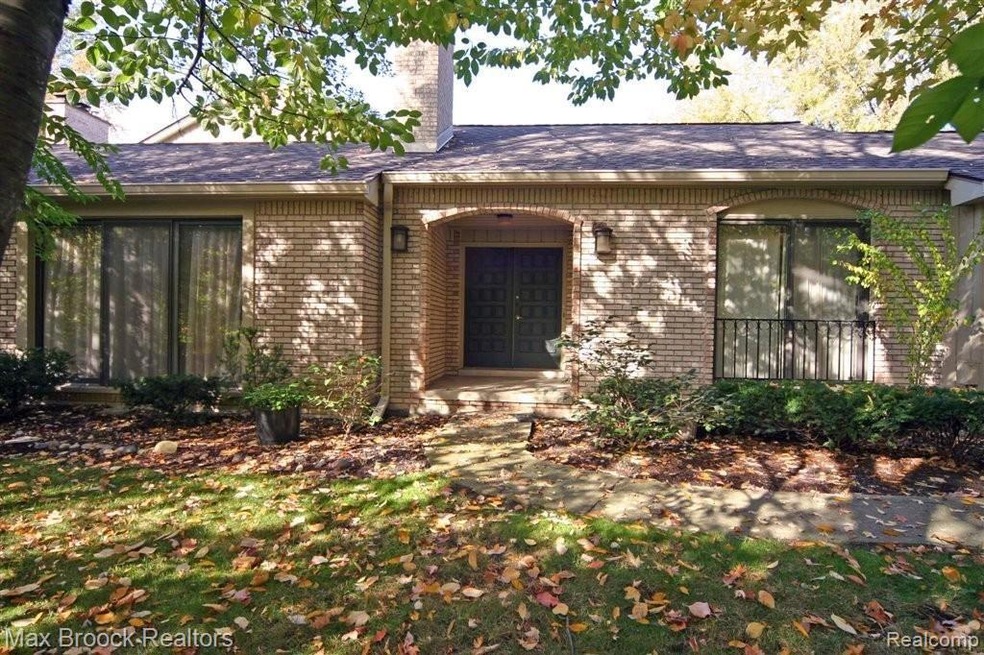 1170 Glenpointe Ct