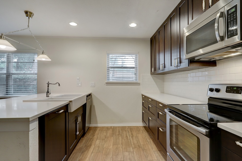 7207 Williams St, Houston, TX 77040 - photo 1