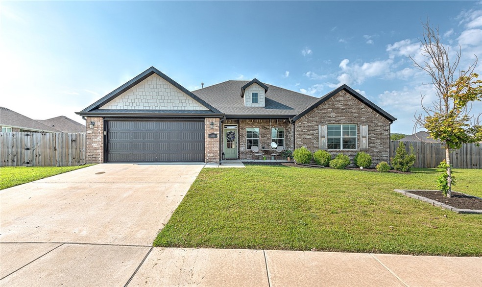 3011 E Calgary Ave, Fayetteville, AR 72701 - photo 1