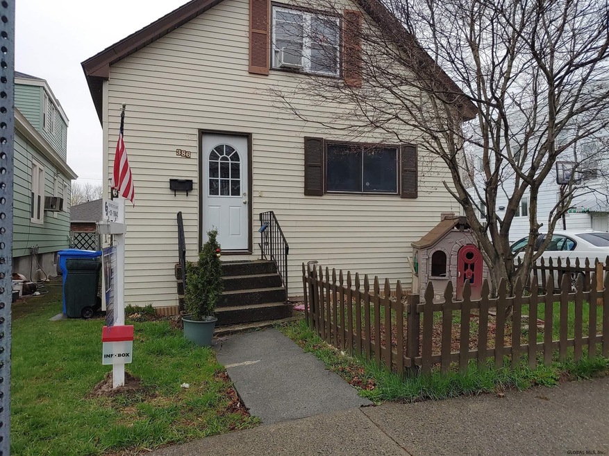 386 Mountain St, Albany, NY 12209 - photo 1