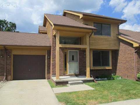 1355 Leisure Dr unit 3, Flint, MI 48507 - photo 1