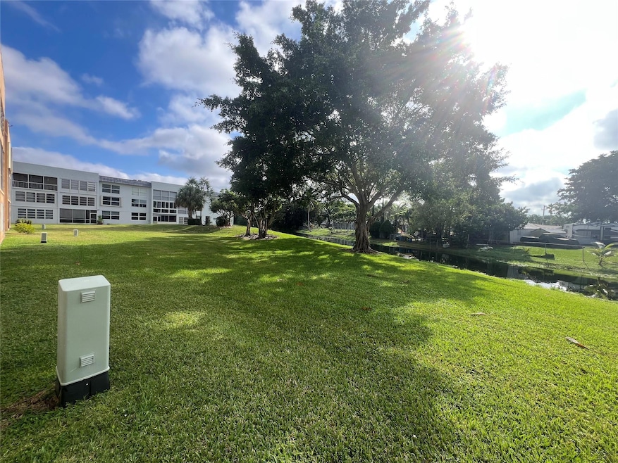 6670 Royal Palm Blvd unit 106K, Margate, FL 33063 - photo 1