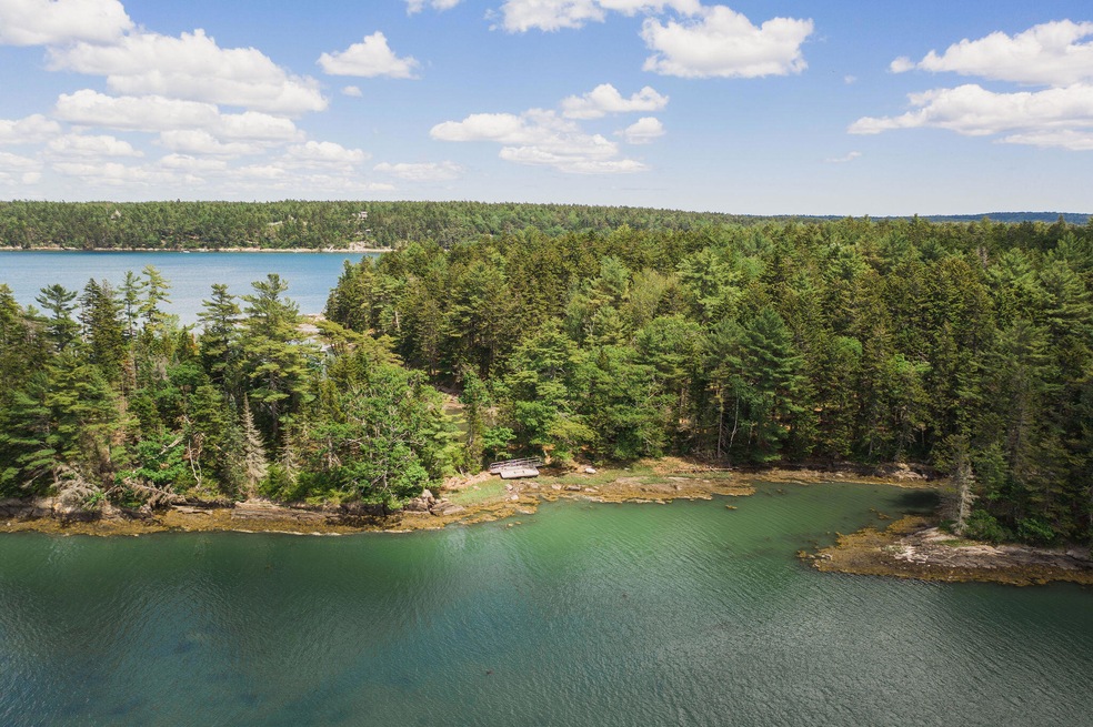 0 Long Island Map 57 Lot 9 unit 1496833, Harpswell, ME 04079 - photo 1