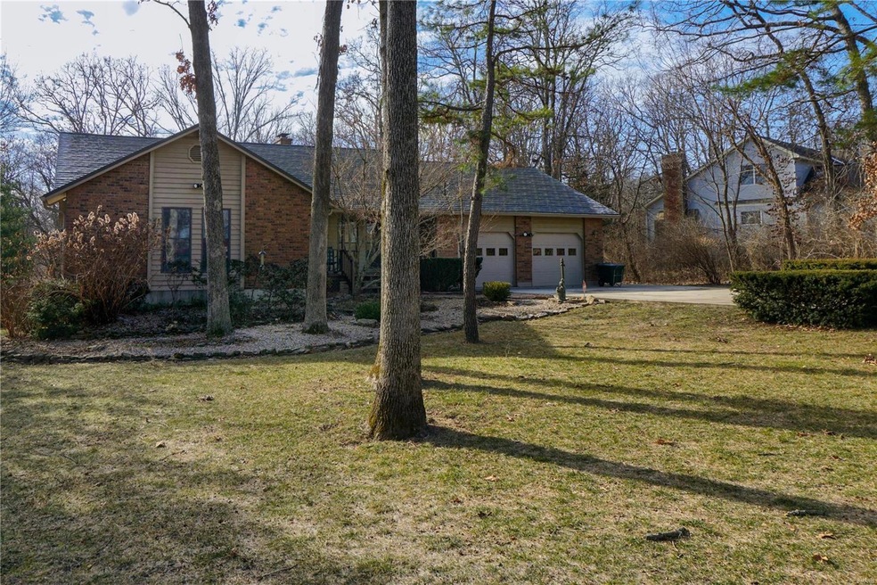 830 Laurel Dr, Rolla, MO 65401 - photo 1