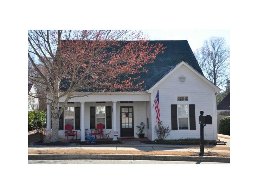 Facade/Exterior Front. Quaint and Perfect! Influen