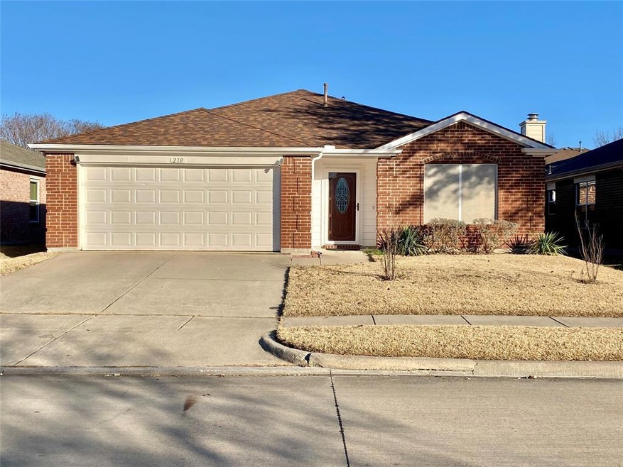 210 Trenton Dr, Wylie, TX 75098 - photo 1
