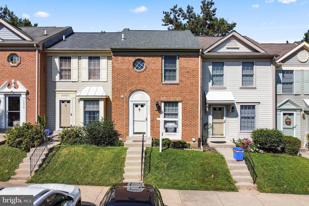 18925 Piney Point Place, Germantown, MD 20874 - photo 1