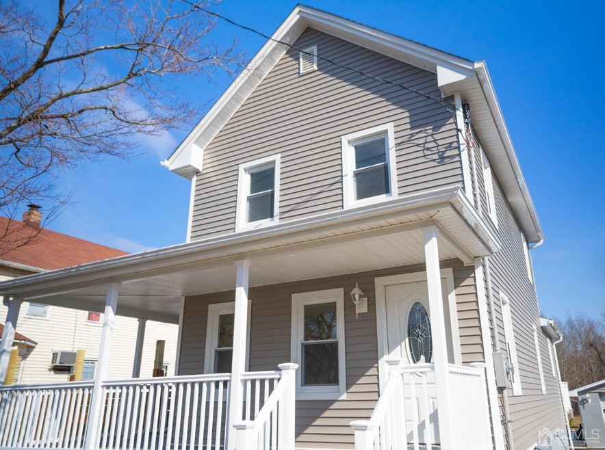 Sold $430,000 • Co-Listing Agent