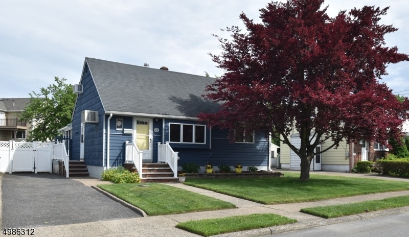 20 Filippone Way, Woodland Park, NJ 07424 - photo 1