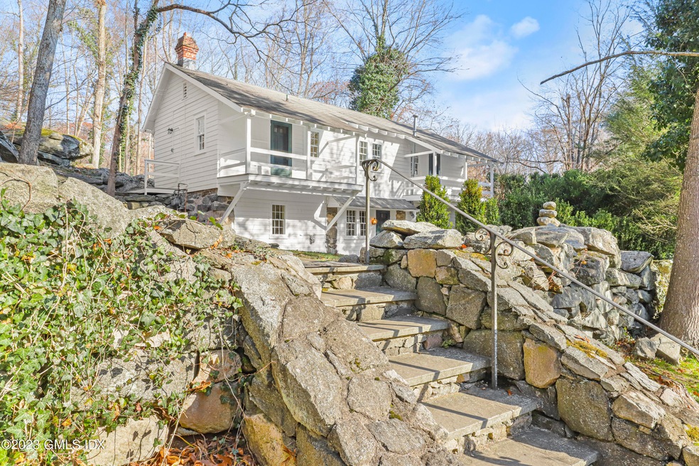 42 Cat Rock Rd, Cos Cob, CT 06807 - photo 1