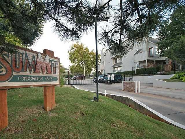 11530 N May Ave unit 202D, Oklahoma City, OK 73120 - photo 1