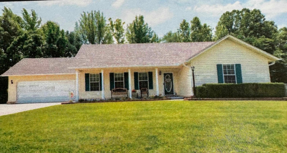 6606 Deerwood Dr, Paragould, AR 72450 - photo 1