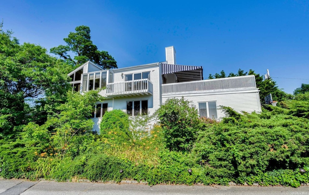 1 Waters Edge, Port Washington, NY 11050 - photo 1