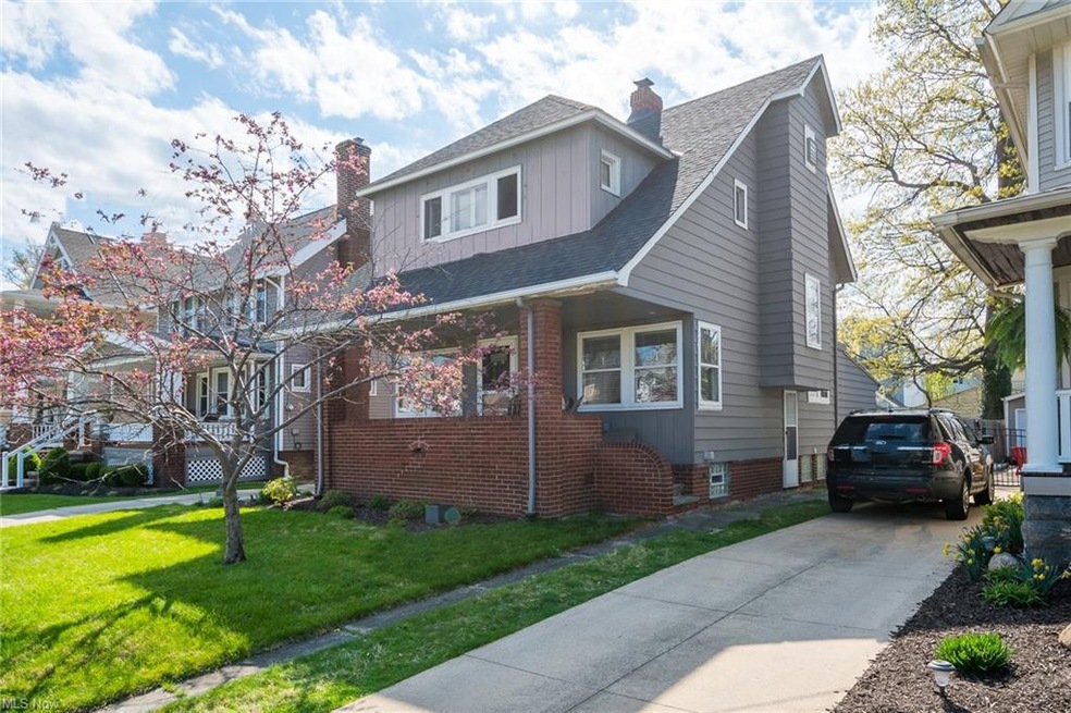 Welcome to 1620 Wagar Ave, Lakewood!