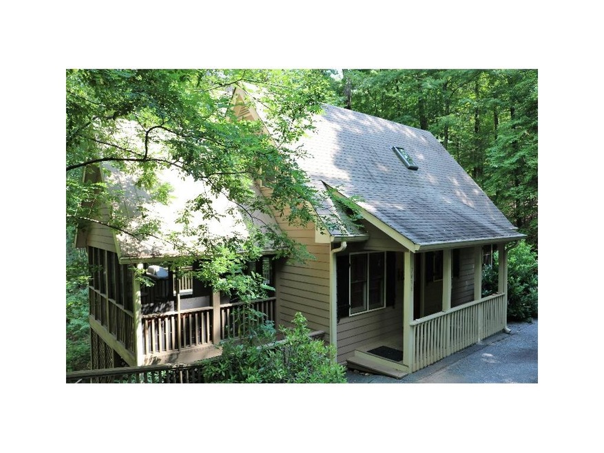 62 Shaggy Maple lane pic