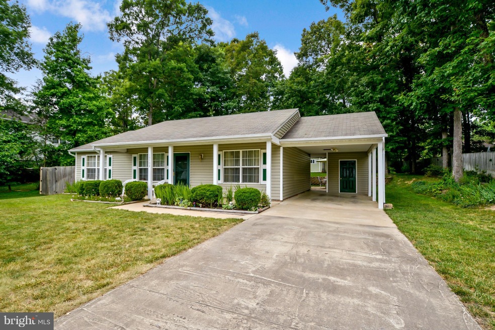 10702 Crestwood Dr, Spotsylvania, VA 22553 - photo 1