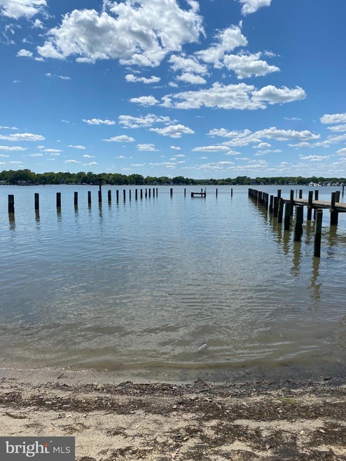 4921 Beech St, Shady Side, MD 20764 - photo 1