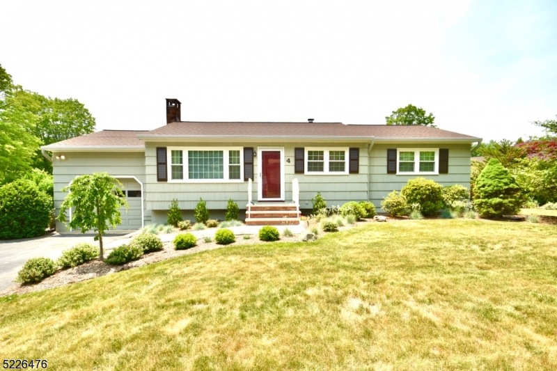 4 Boone Trail, Oak Ridge, NJ 07438 - photo 1