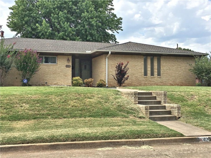 4208 N Aydelotte Ave, Shawnee, OK 74804 - photo 1