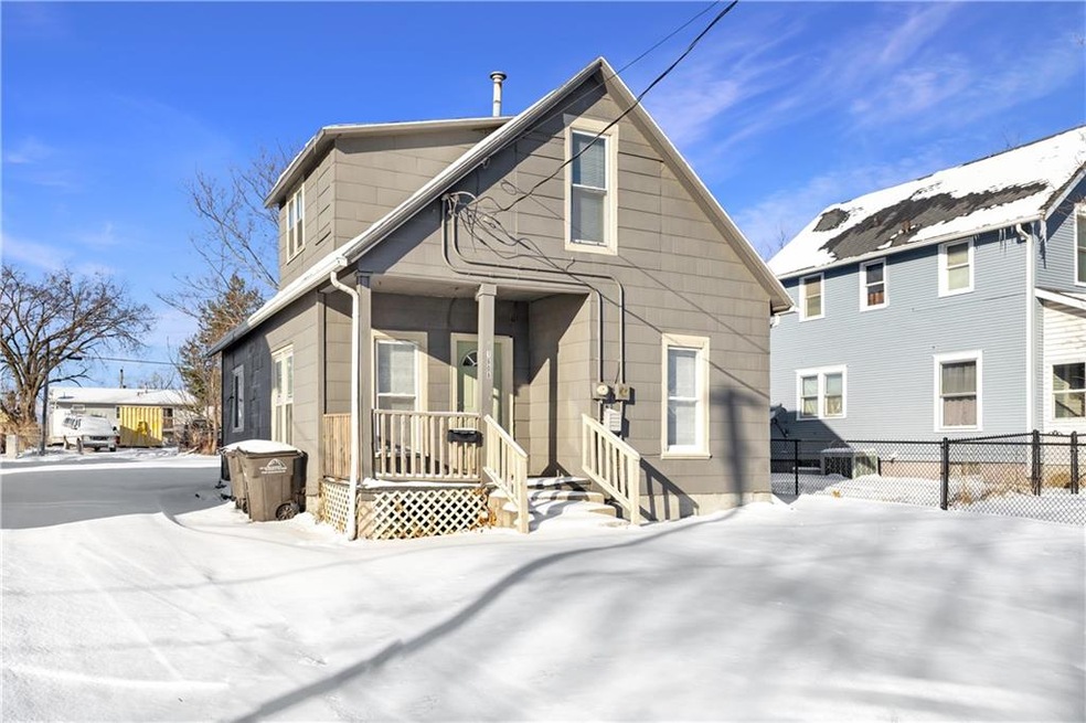 1608 E 24th St, Des Moines, IA 50317 - photo 1