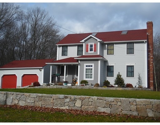 55 Spruce Rd, Swansea, MA 02777 - photo 1