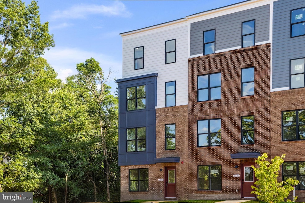 Sold $788,900 • Co-Listing Agent