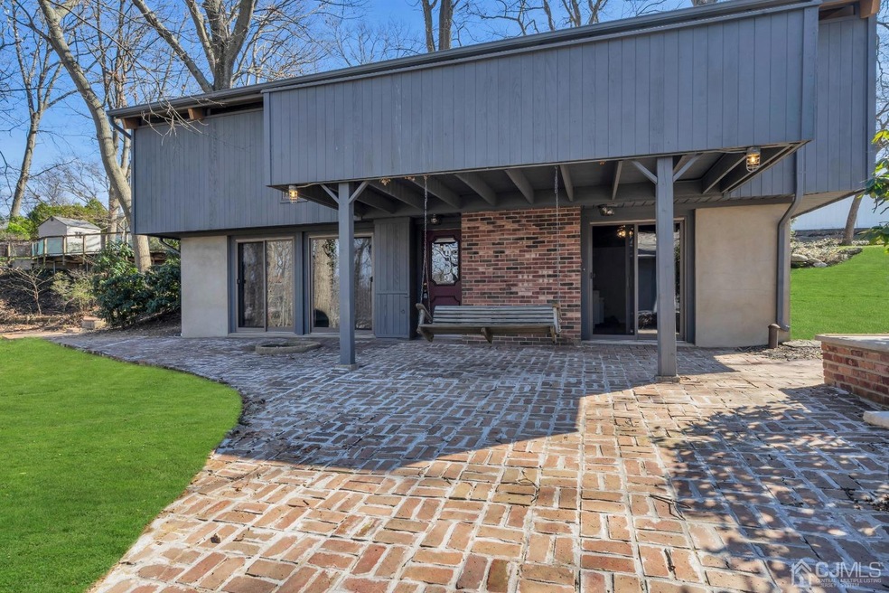 Sold $526,000 • Co-Listing Agent