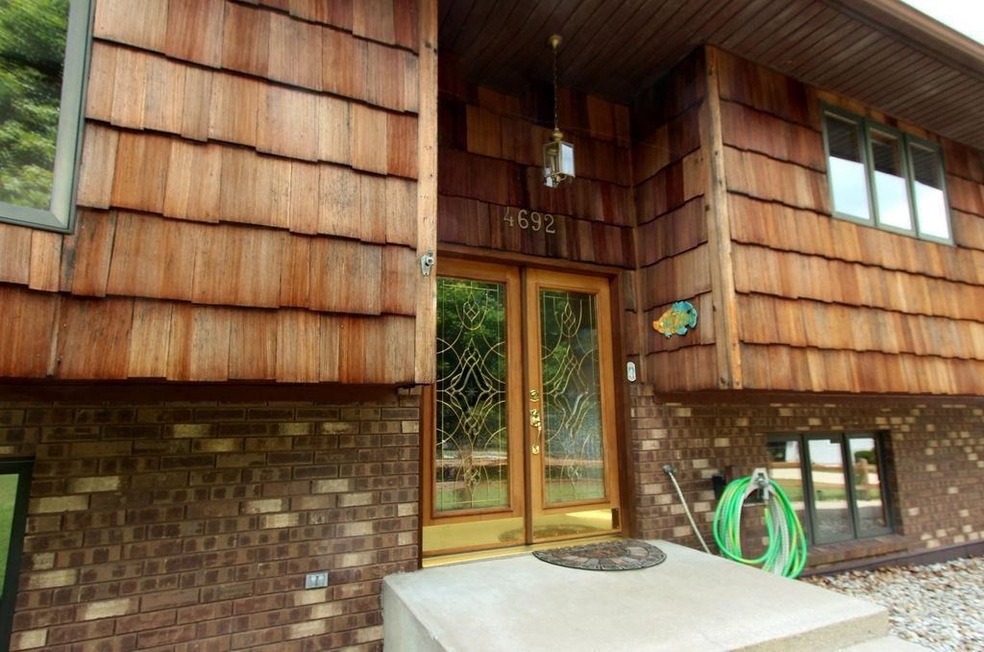 4692 W Sangria Dr, La Porte, IN 46350 - photo 1