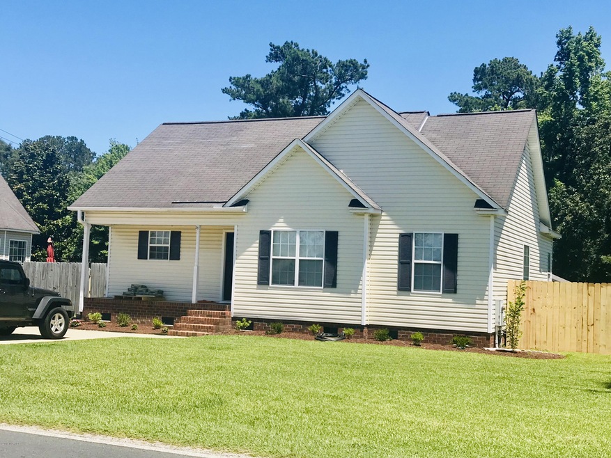 187 Laurie Ellis Rd, Winterville, NC 28590 - photo 1