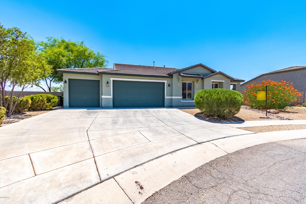 8129 W True Eagle Court__006