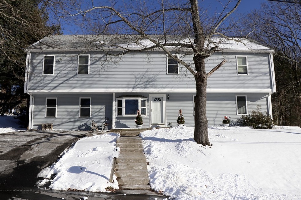 76 Mercury St, Weymouth, MA 02188 - photo 1