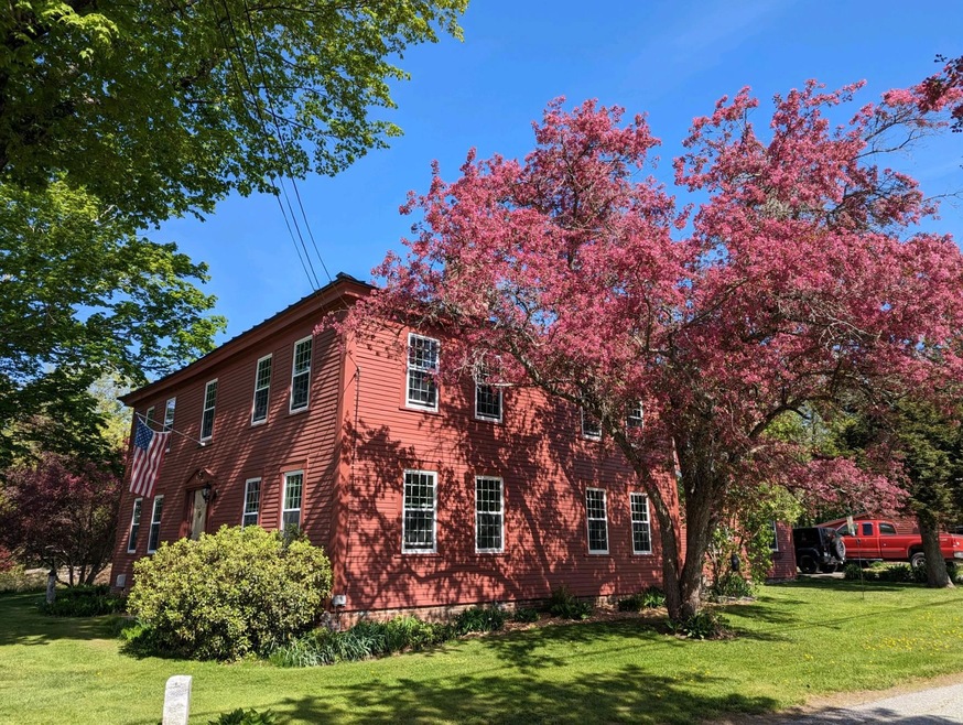 2 Fletcher Rd, Newport, NH 03773 - photo 1