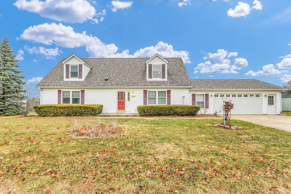 2302 Pheasant Ridge Rd, Mahomet, IL 61853 - photo 1