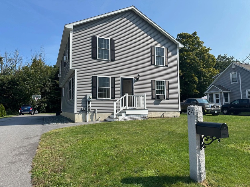 24 Highland St, Hooksett, NH 03106 - photo 1